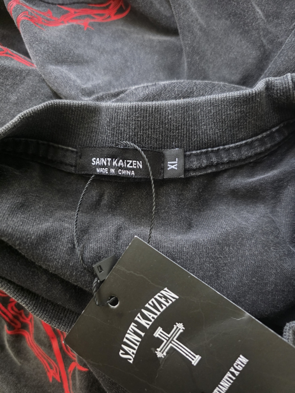 Black Graphic Tee with Red Tribal Accents - Men - Picture 7 of 10